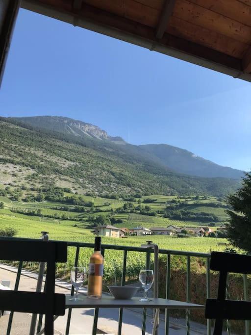 La Maisonnette : Charmante Maison Independante Salgesch エクステリア 写真